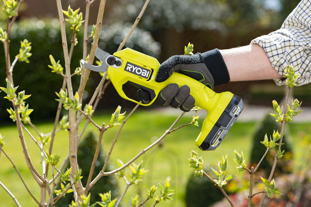 Секатор (сучкорез) RYOBI RY18SCA-0 (без батареи) система ONE +